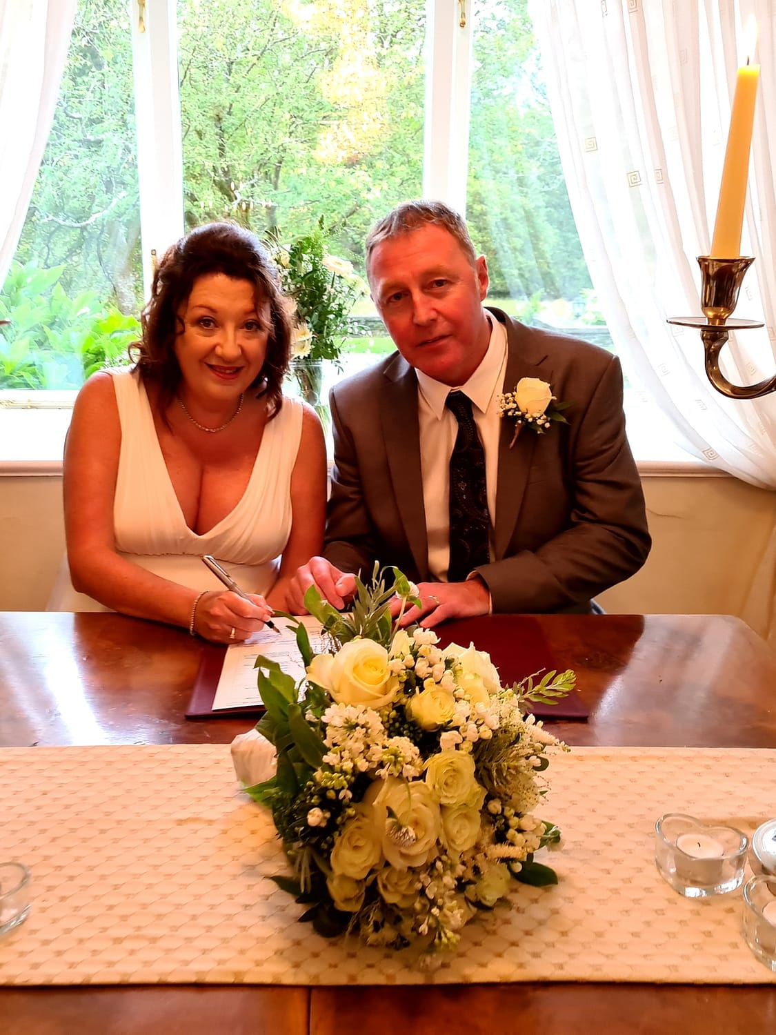 Best wedding venue review by Beverly and Brian who had a midweek wedding at Cote How