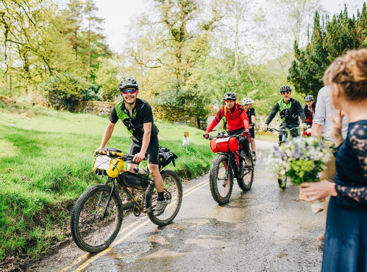 Fun activities for your wedding guests