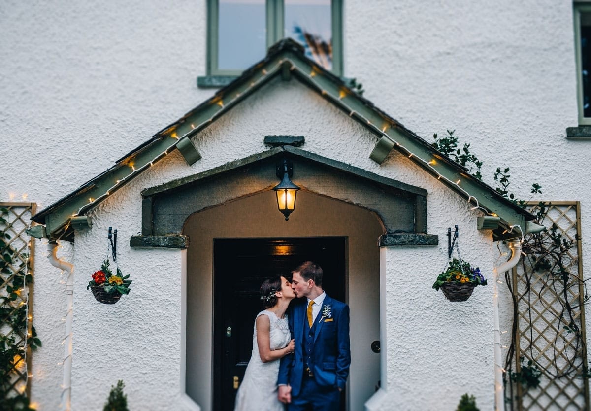 Host your wedding together