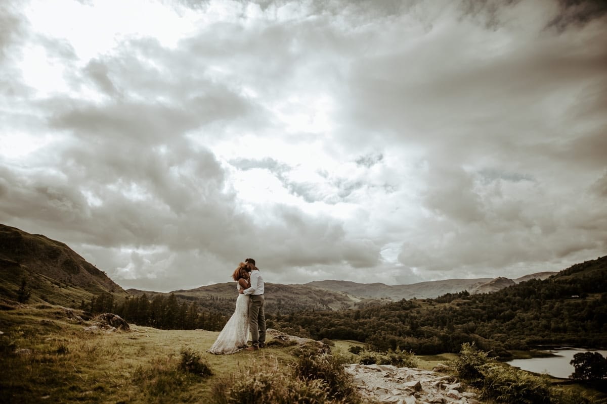 Stunning-Lake-District-Adventure-Elope-Location-by-Jo-greenfield
