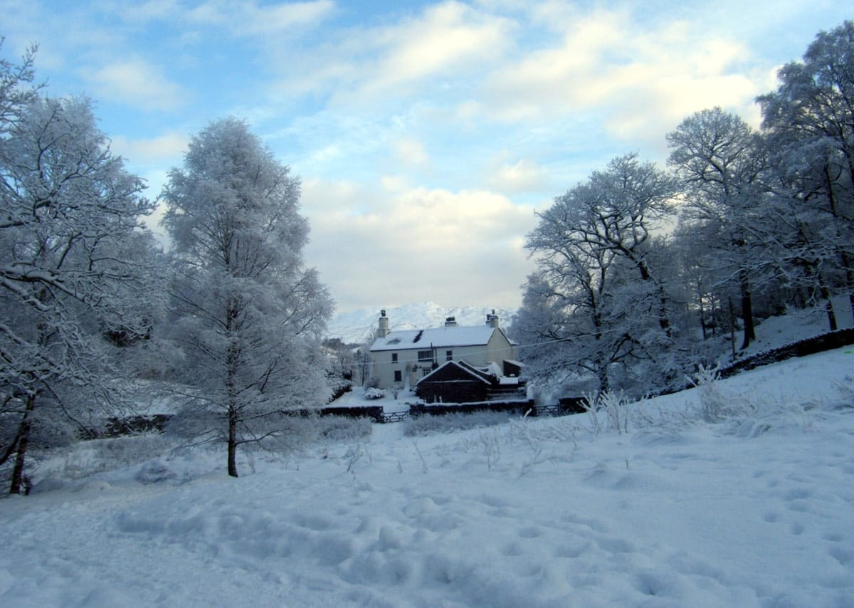 Snowy-Winter-Lake-District-Wedding-Venue