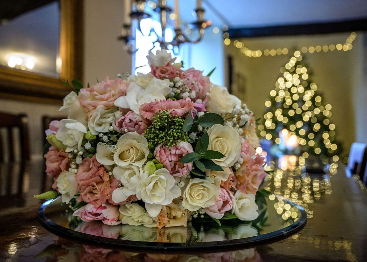Dusky-pink-wedding-bouquet-elopement-wedding