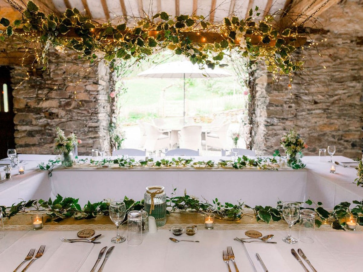 Tablescape in small barn wedidng venue