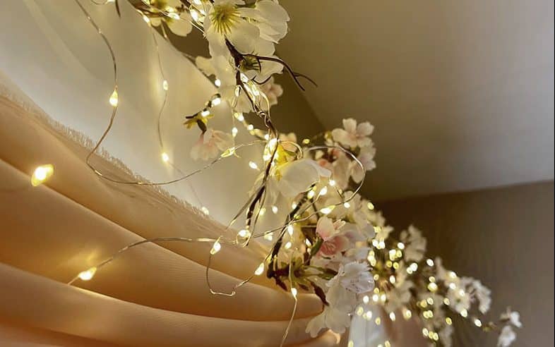 BRIDAL PREP ROOM -getting-ready-for-the-wedding